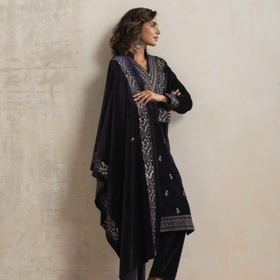 trueBrowns Purple Velvet Embroidered Kurta Pant Dupatta Set