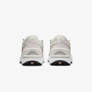 Nike | WAFFLE ONE SAIL  { ROSE WHISPER