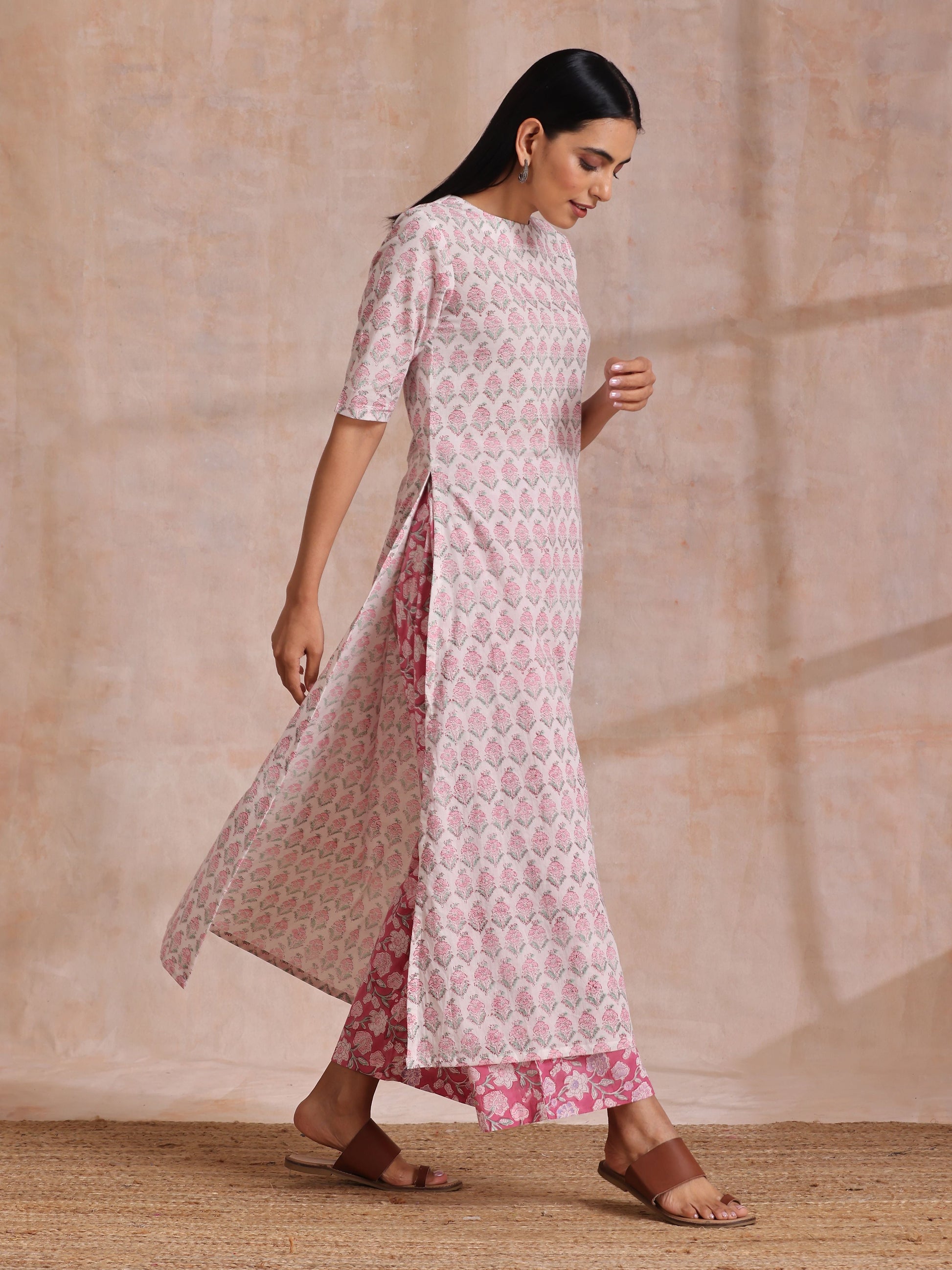 Pink Green Floral On White Block Print Cotton Slit Kurta Pant Set | Relove