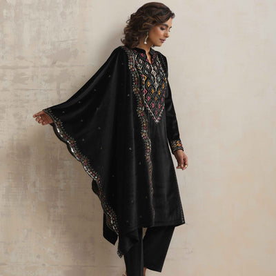 trueBrowns Black Velvet Geometric Embroidered Kurta Pant Dupatta Set