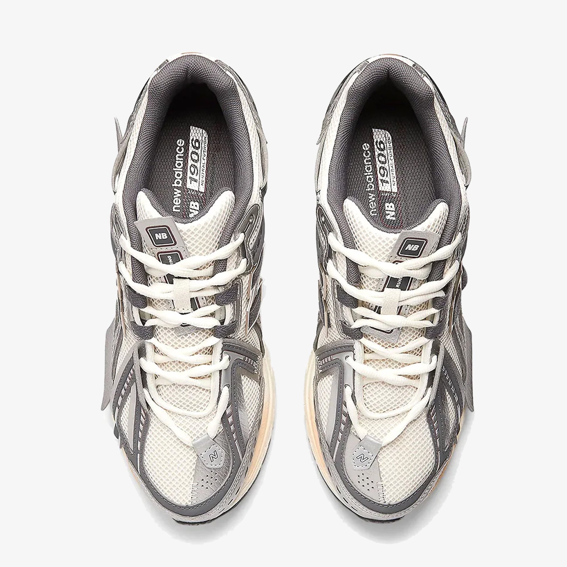 New Balance | 1906 { SILVER METALLIC