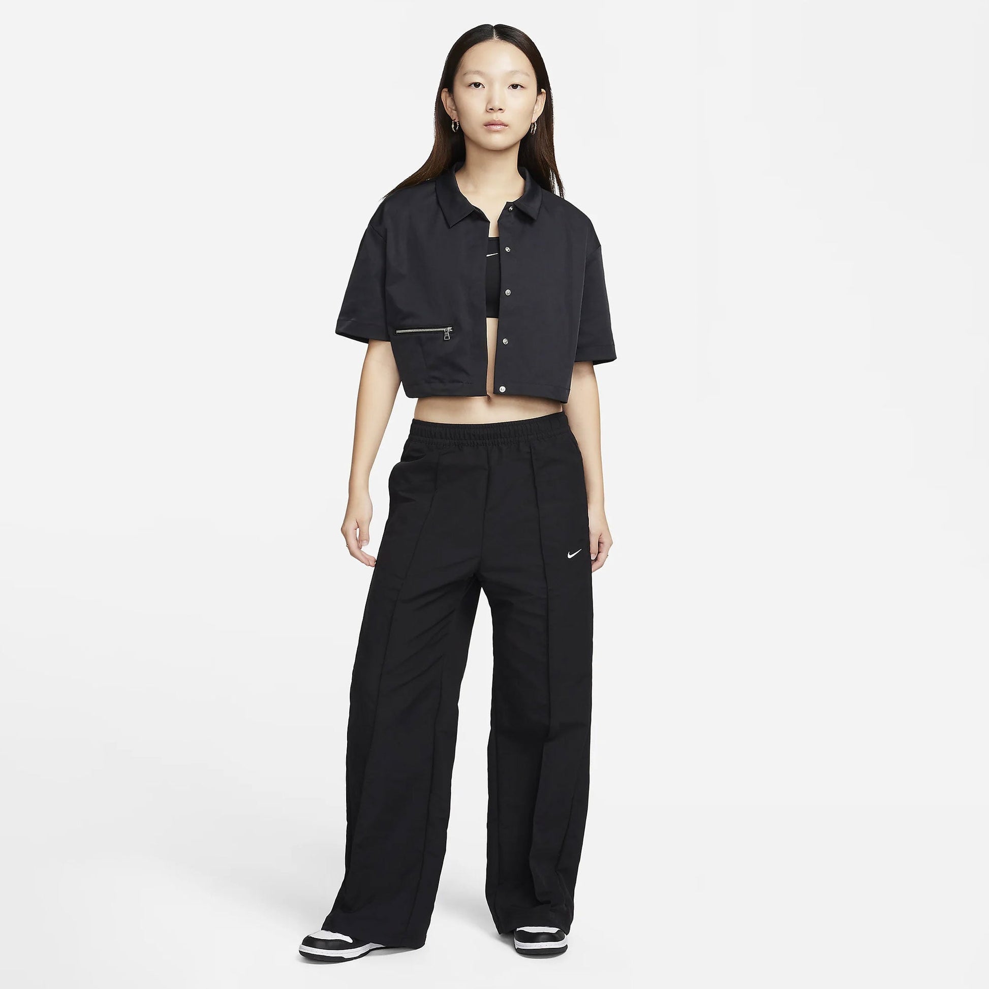 NIKE | SPORTSWEAR EVERYTHING WOVENS { BLACK OR GREY