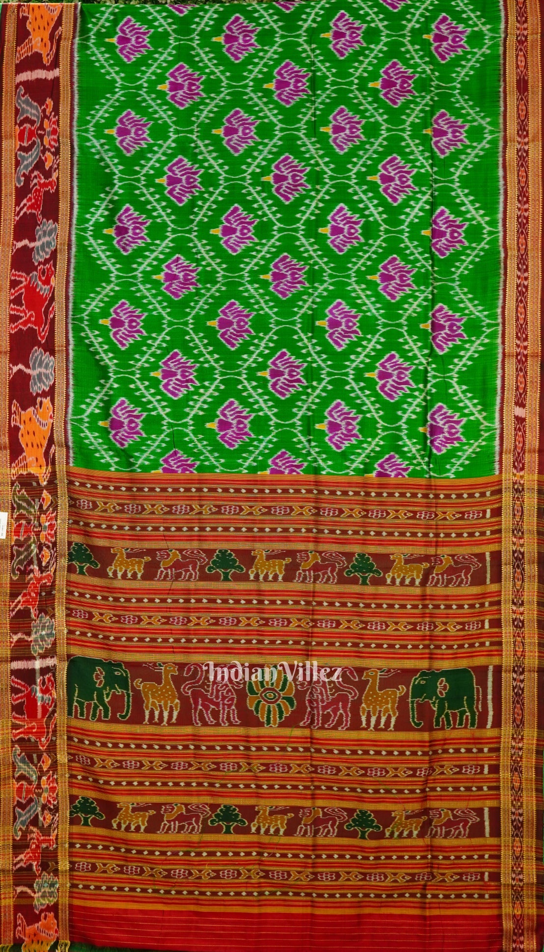 Green Lotus Design with Animal Border Khandua Silk Saree
