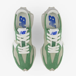 New Balance | 327 { GREEN