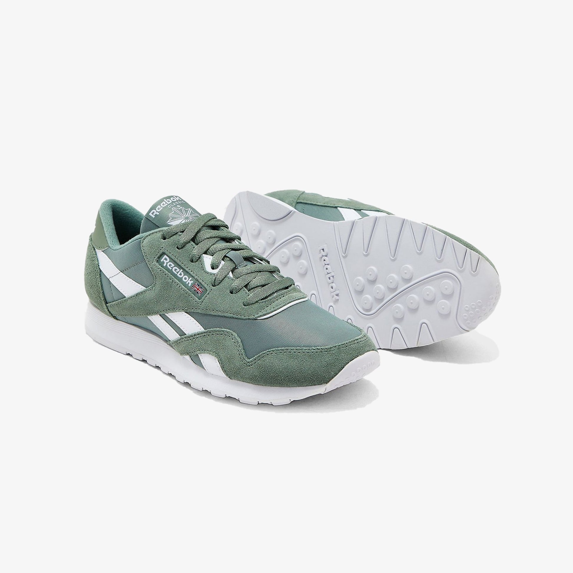 Reebok | CL NYLON  { HARGRN/FTWWHT/HARGRN