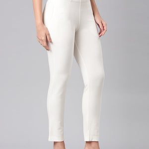 Women Solid White Mid Rise Smart Fit Kurti Pant