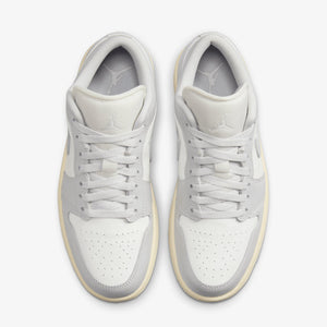 JORDAN | AIR JORDAN 1 LOW { SAIL/NEUTRAL GREY-COCONUT MILK