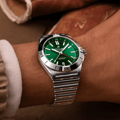 Breitling Chronomat Automatic GMT Green Dial Men 40mm