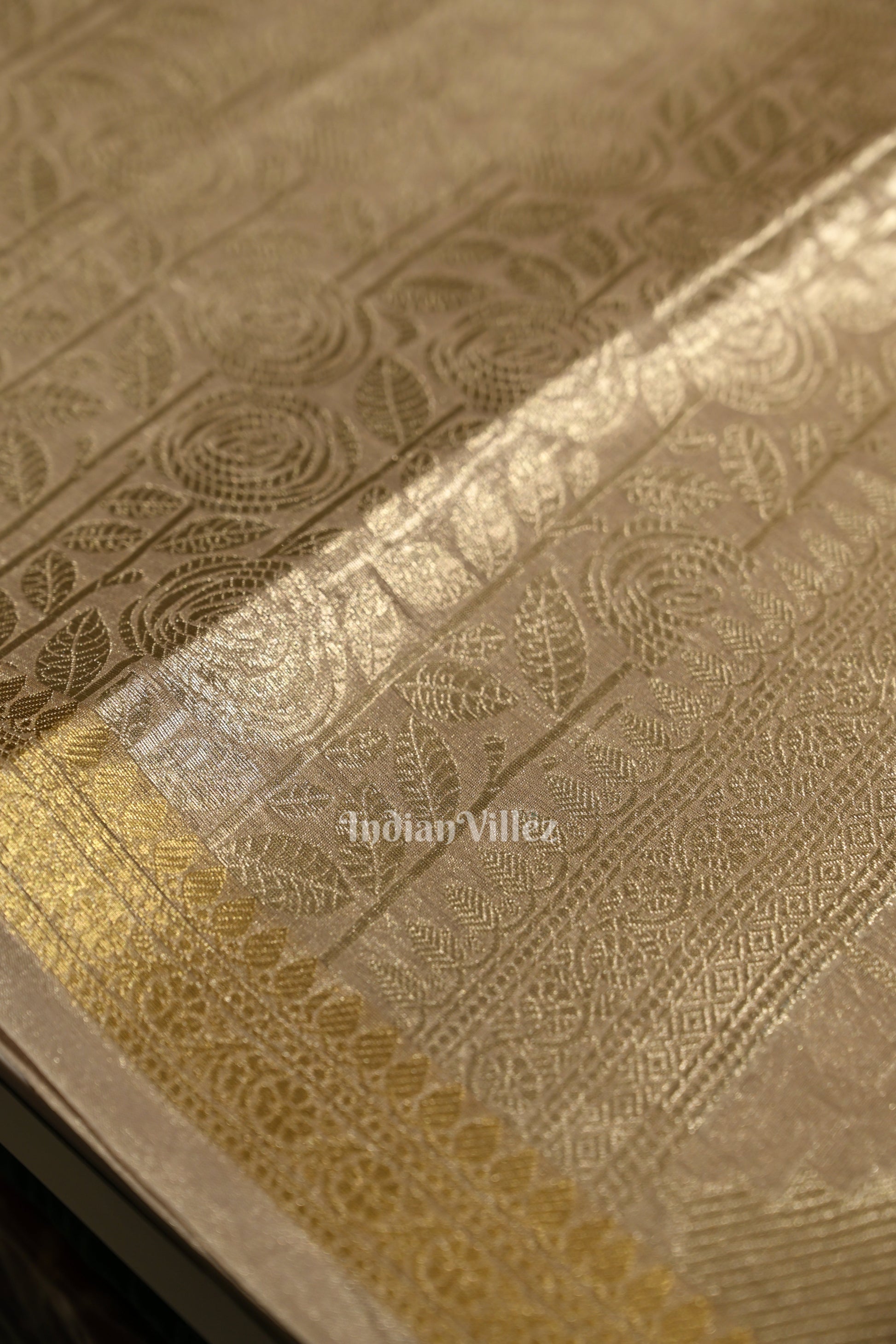 Silver Zari Woven Tissue Banarasi Saree with Floral Handwork