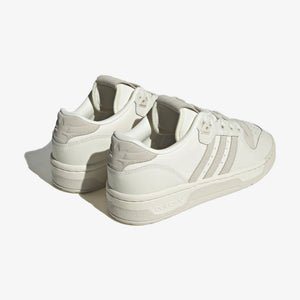 Adidas Originals | RIVALRY LOW  { OFF WHITE/ALUMINIUM