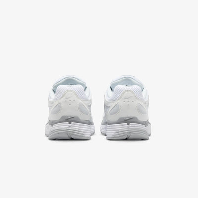 Nike | P-6000  { MTLC SUMMIT WHT/WHITE-PURE PLATINUM