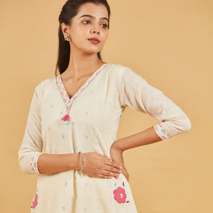 White Floral Embellished Short Kurta Set