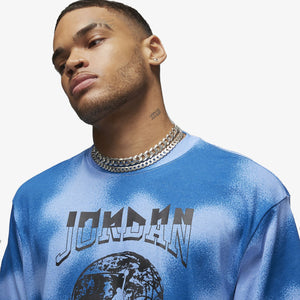 Jordan | GRAPHIC T-SHIRT  { UNIVERSITY BLUE