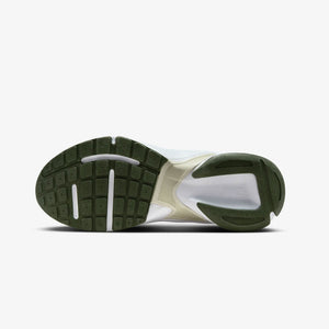 Nike | AL8  { VINTAGE GREEN/SPRING GREEN-CARBON GREEN