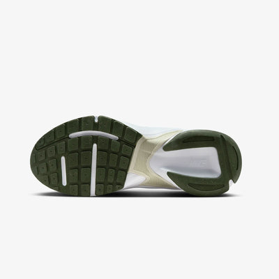 Nike | AL8  { VINTAGE GREEN/SPRING GREEN-CARBON GREEN