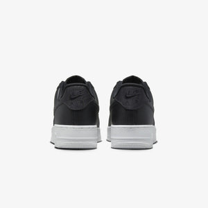 Nike | AIR FORCE 1 '07 LV8 { BLACK/BLACK-SUMMIT WHITE