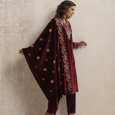 trueBrowns Maroon Velvet Floral Embroidered Kurta Pant Dupatta Set