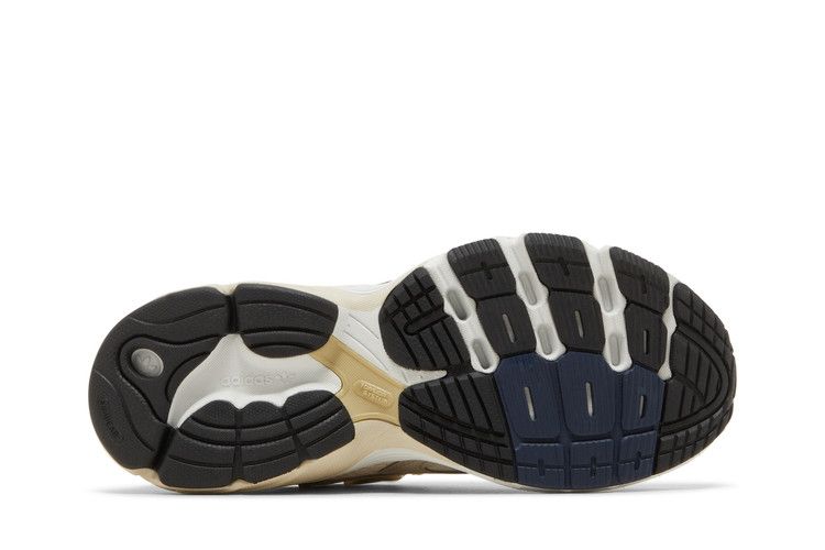 adidas Astir Bliss Light Gold Metallic (Women's)