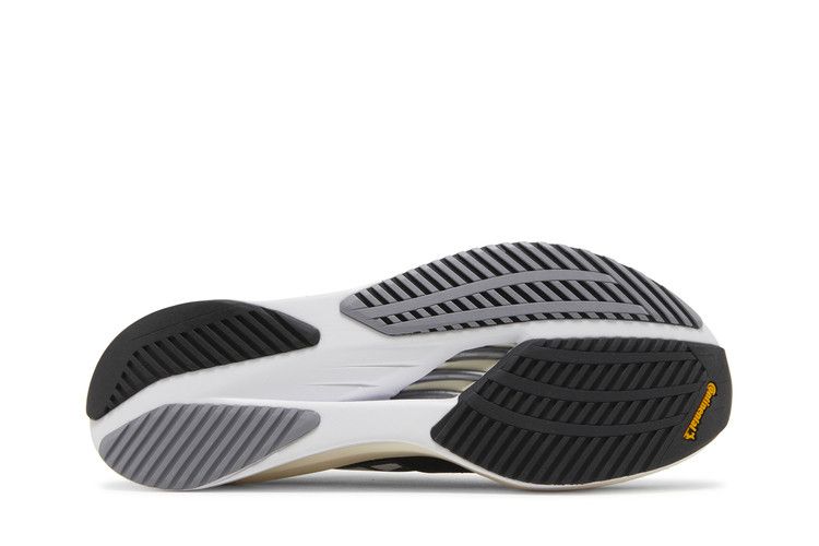 adidas Adizero Boston 11 Black White Carbon (Wide)