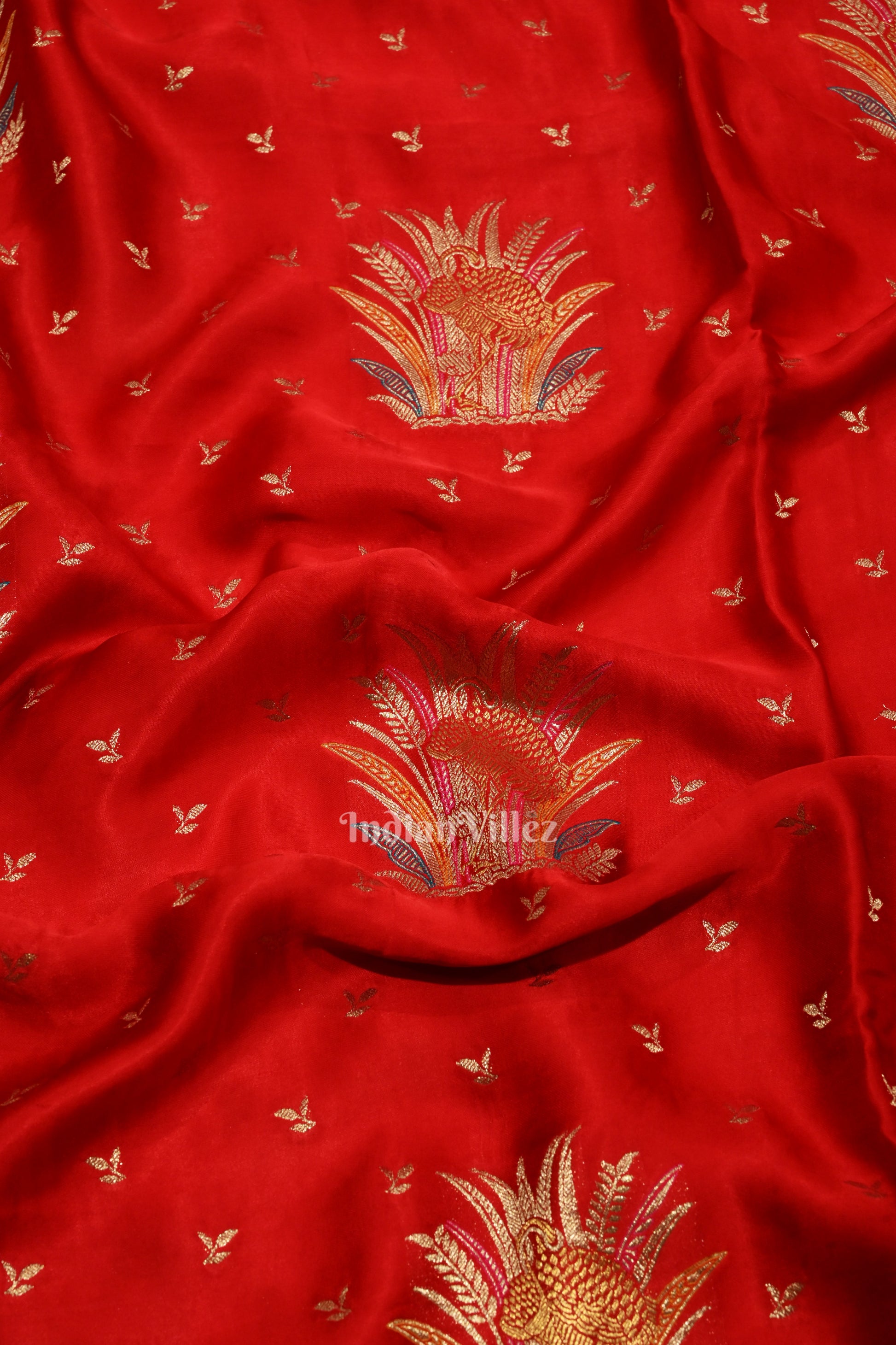 Deep Red Mashru Satin Satin Silk Banarasi Saree