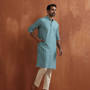 trueBrowns Men's Green Textured Cotton Dobby Kurta