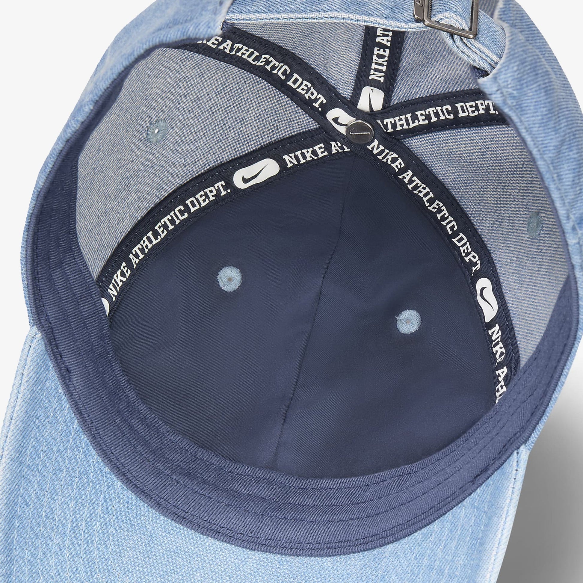 NIKE | CLUB UNSTRUCTURED DENIM CAP { AEGEAN STORM/THUNDER BLUE/WHITE