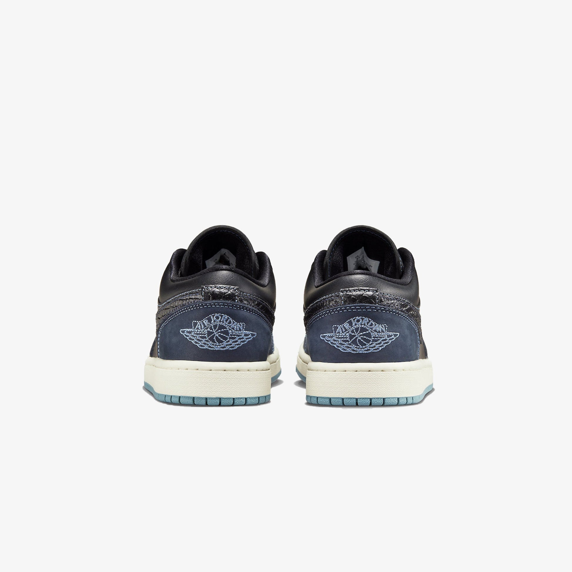 Jordan | AIR JORDAN 1 LOW SE  { BLACK/BLACK-DARK OBSIDIAN-SAIL