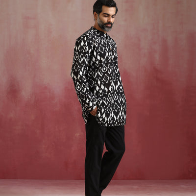 trueBrowns Men's Black Ikat Co-ord Set