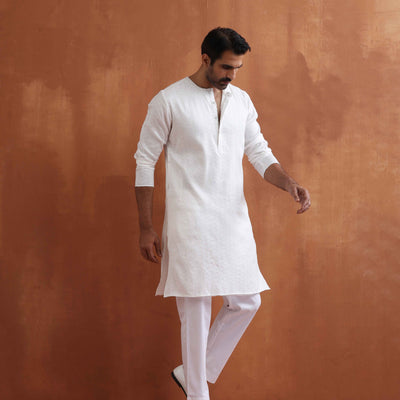 trueBrowns Men's Ivory Sequin Chanderi Kurta