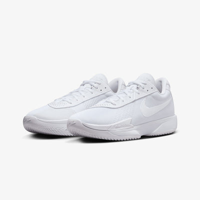 NIKE | G.T. HUSTLE ACADEMY EP { WHITE/WHITE-PHOTON DUST