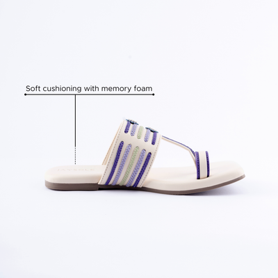 Antique white Kolha Flats