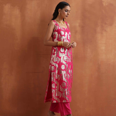 trueBrowns Pink Metallic Straight Kurta Set