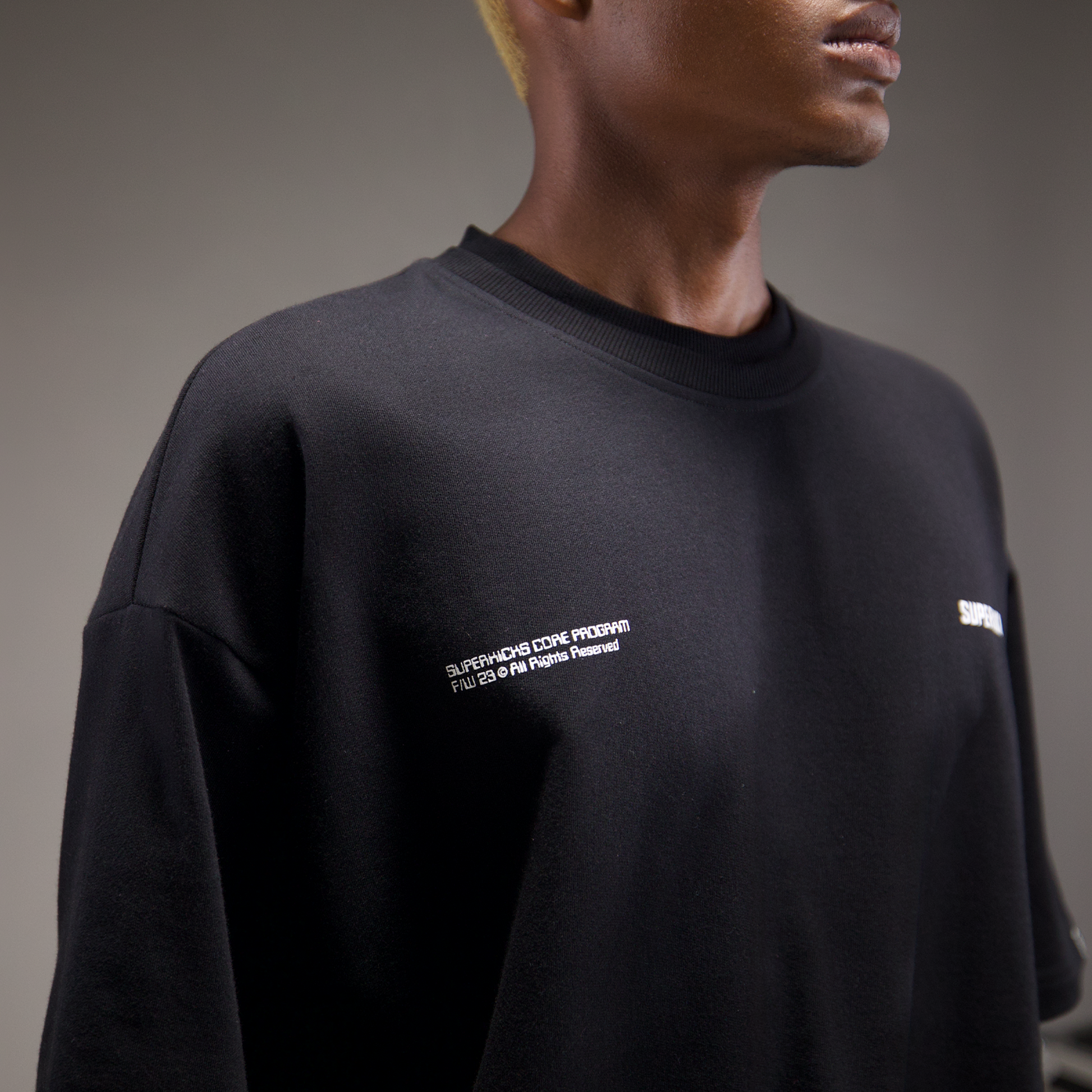 Superkicks | CORE 3.0 UNISEX T-SHIRT { BLACK