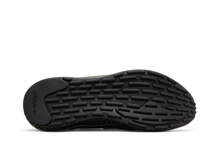 adidas 4D Fusio Black Silver Metallic