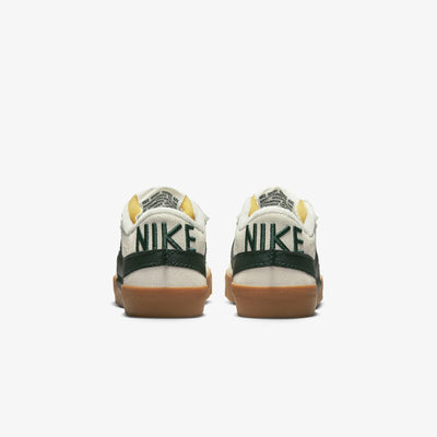 Nike | BLAZER LOW '77 JUMBO WNTR { SAIL/PRO GREEN-GUM MED BROWN