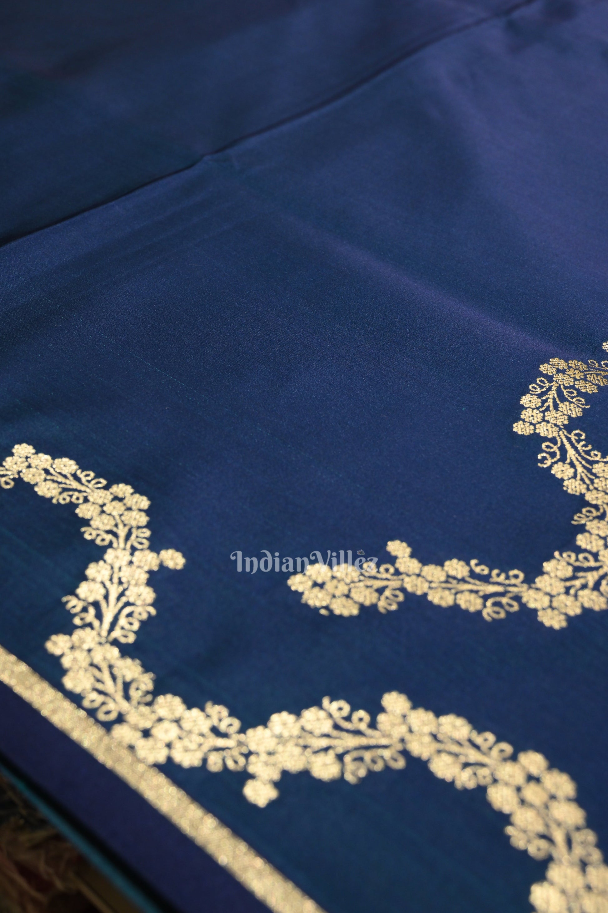 Blue Dual Tone Soft Pure Mashru Satin Silk Banarasi Saree