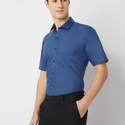Wrinkle Free Half Sleeve Shirt