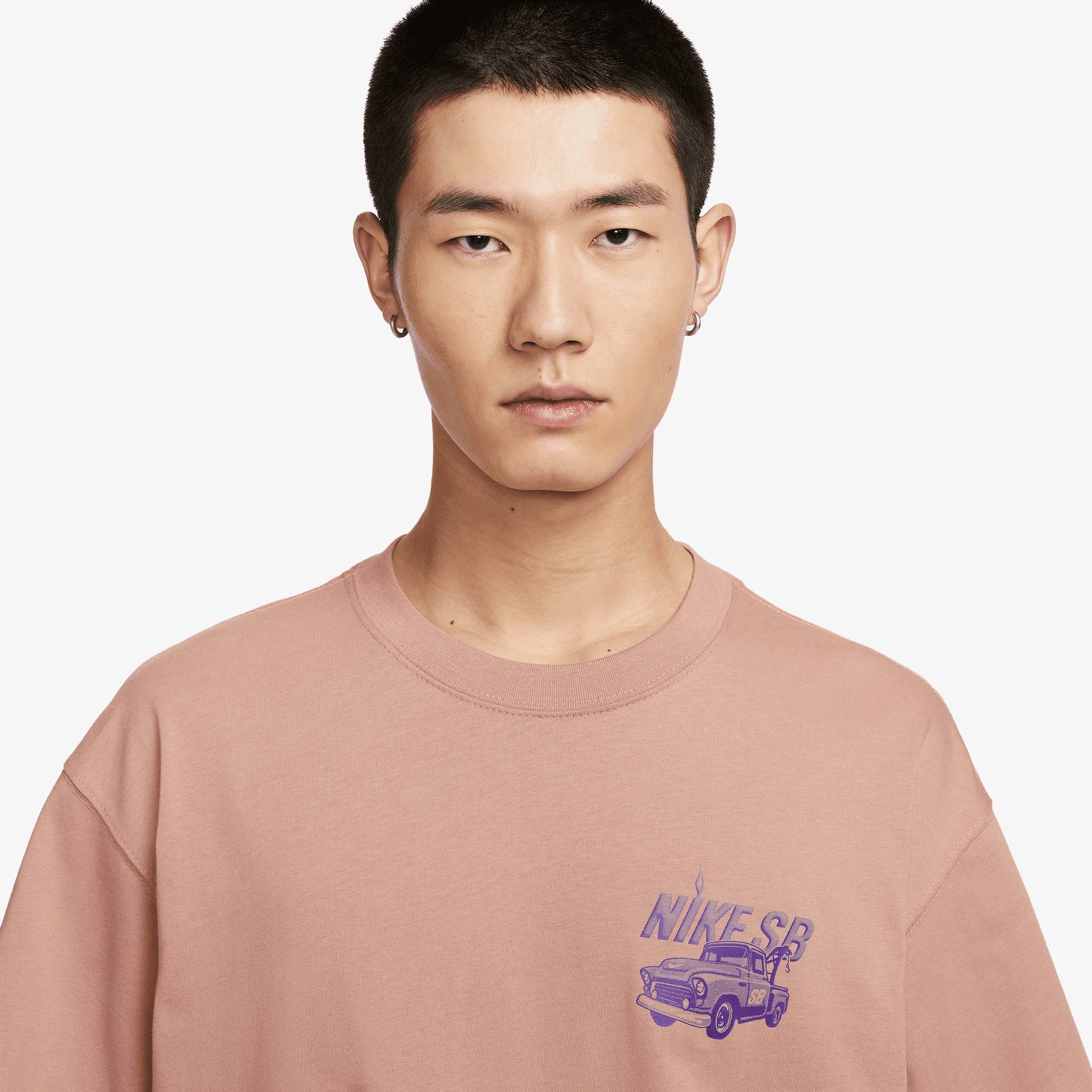 NIKE | MAX90 SKATE T-SHIRT { BROWN