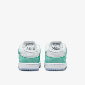 Nike SB Dunk Low  April Skateboards