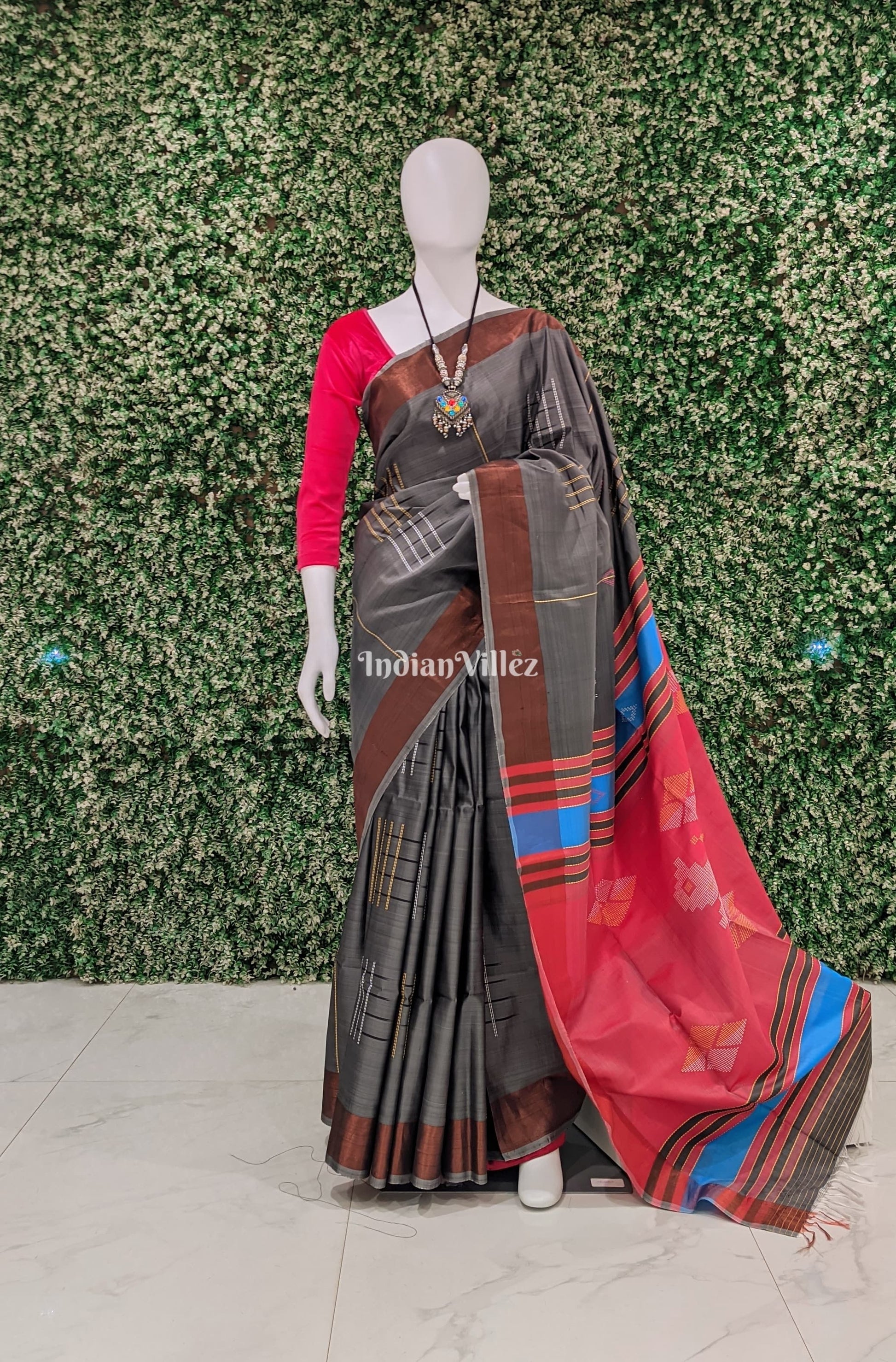 Gray Handloom Soft Silk Saree