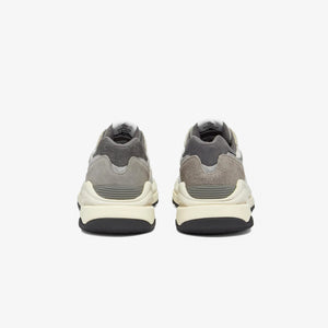 New Balance | 57/40  { WHITE/GREY