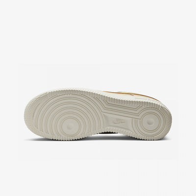 Nike | AIR FORCE 1 '07 { BEIGE/GOLD