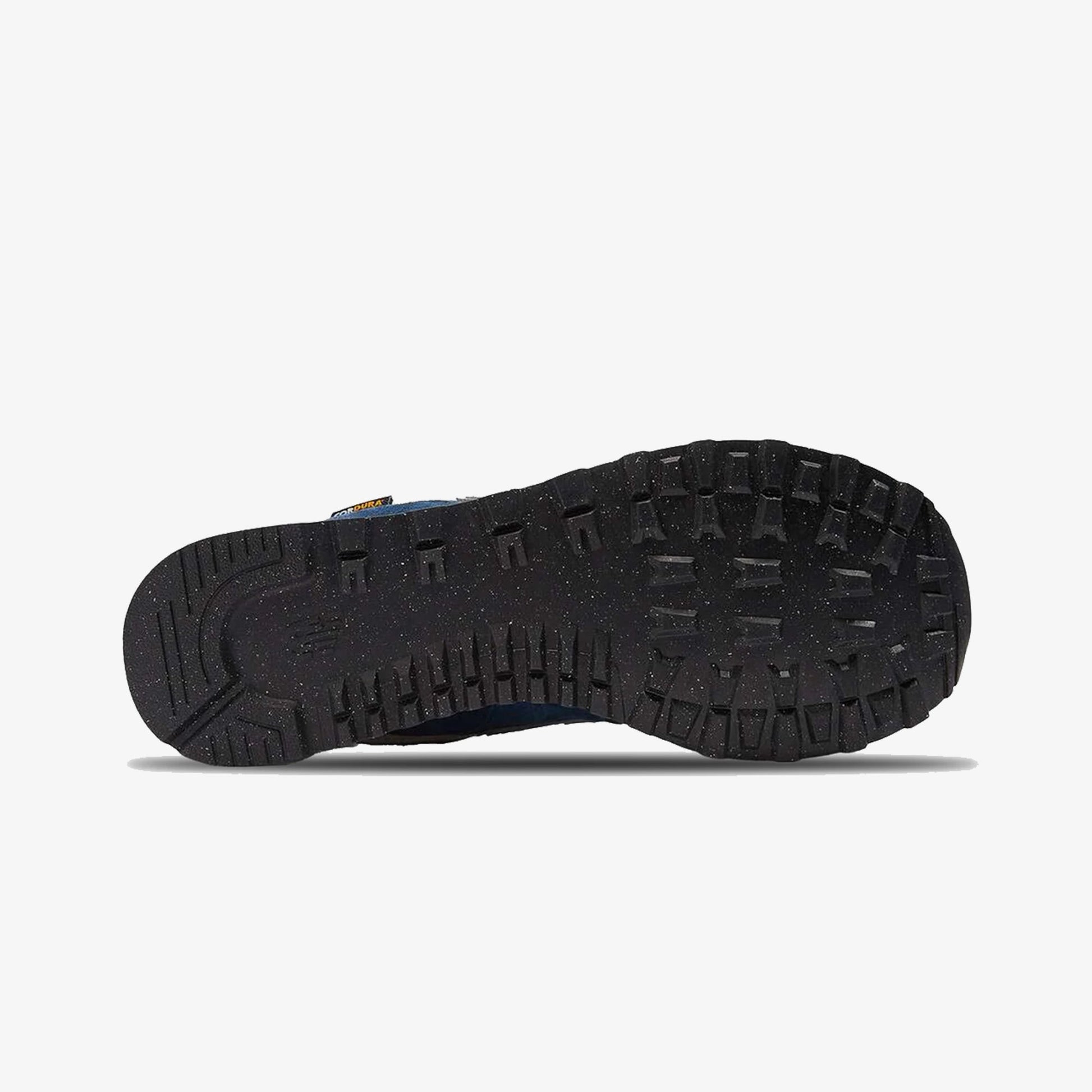 New Balance | 574 { NAVY