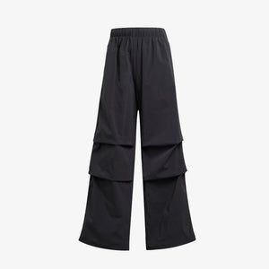 Adidas Originals | ESSENTIALS RIPSTOP PARACHUTE PANTS { BLACK