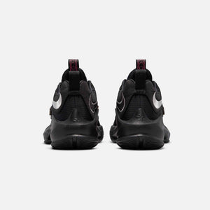 Nike | ZOOM FREAK 3 BLACK