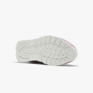 Reebok | CLASSIC LEATHER  { INFUSED LILAC / CHALK