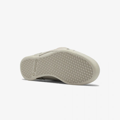 Reebok | CARDI B F/S HI  { BOULDER GREY