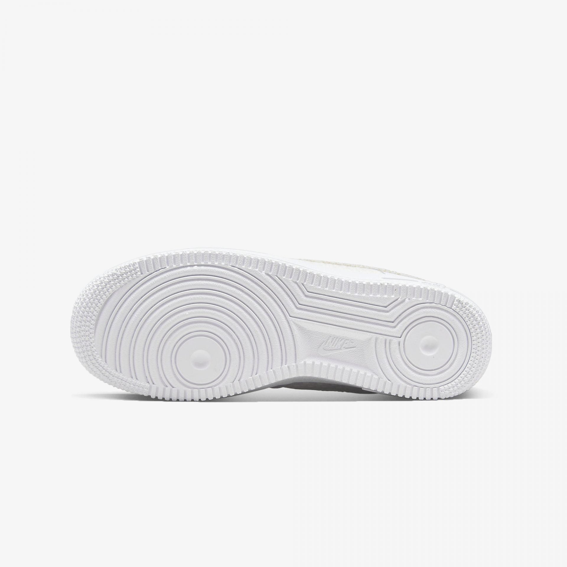 Nike | AIR FORCE 1 07 SE  { WHITE / GOLD
