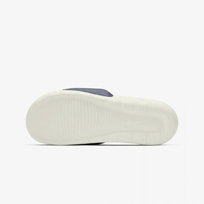 Nike | VICTORI ONE PRINTED SLIDE  { BLACKENED BLUE / SAIL