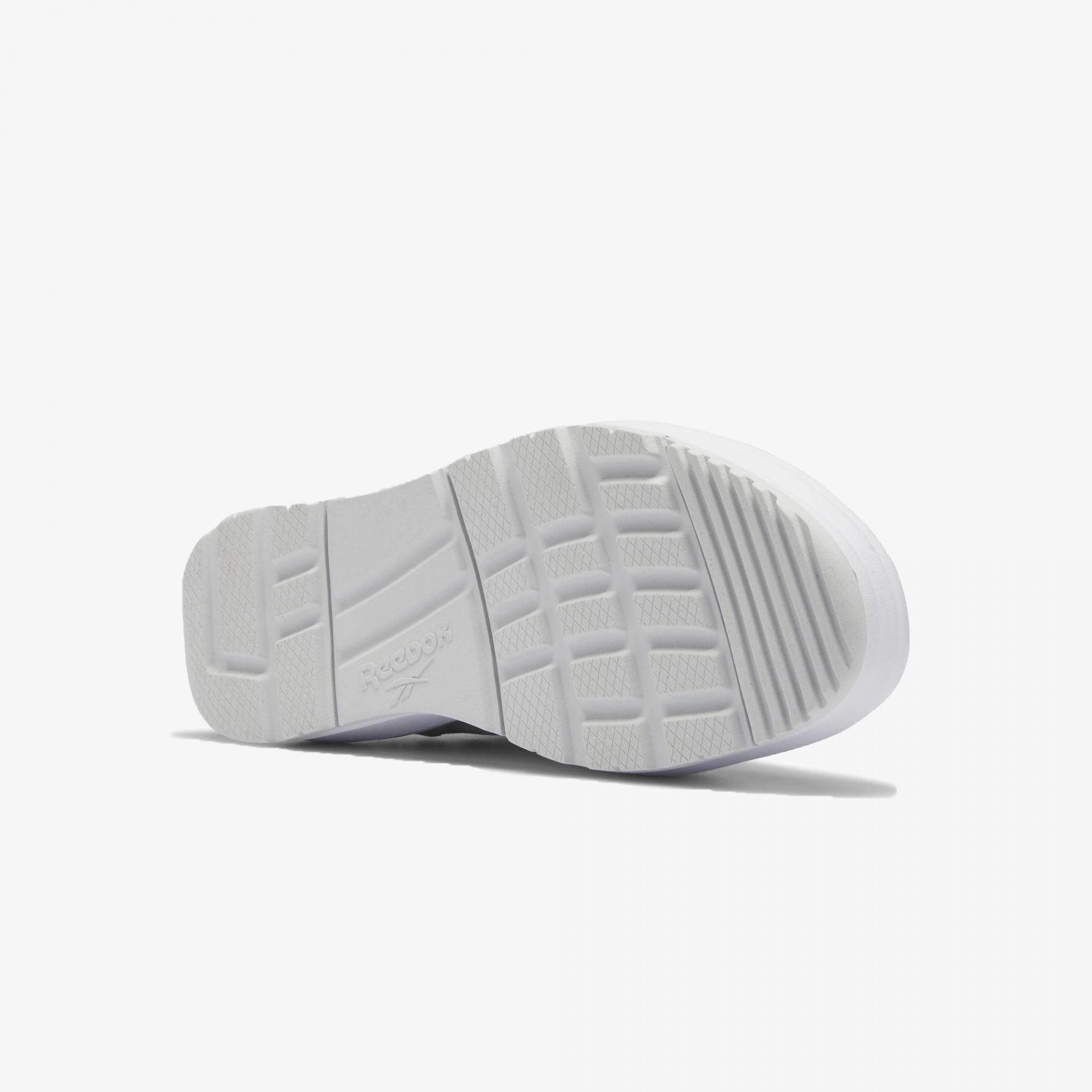 Reebok | CLUB C GEO MID  { CLOUD WHITE / COLD GREY